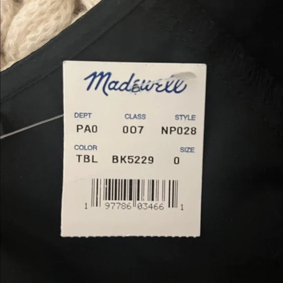 NWT Twist-Front Seamed Top in Poplin - Picture 5 of 5